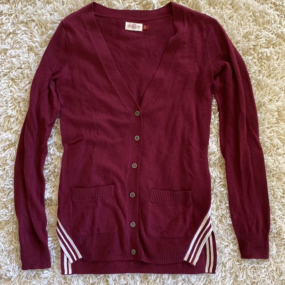 Varsity Striped Lightweight Soft Cardigan Sweater front pockets V-neck button up - Picture 6 of 11